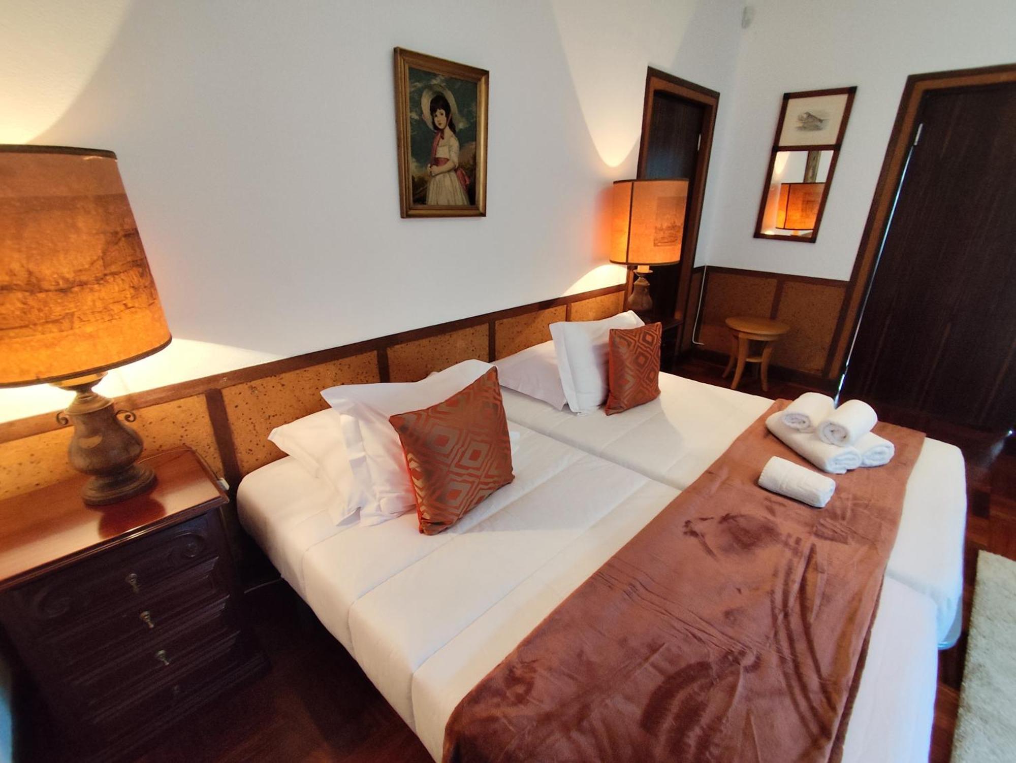 Francisco's Homestay *